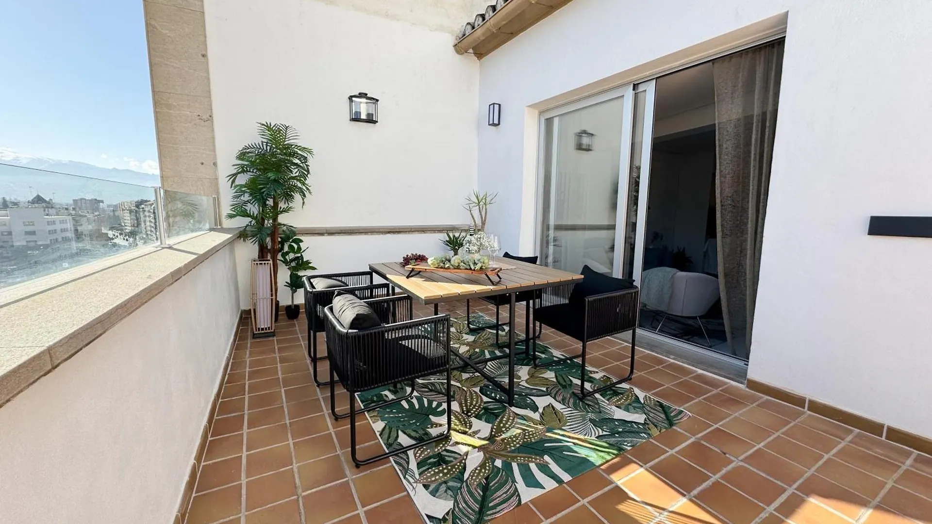 Ryap Puerta Real Lägenhet Granada